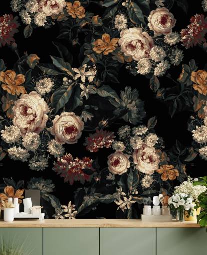 Donker bloemenbehang met rozen en bloemen