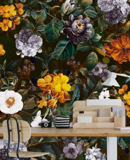 gula blommor mot mörka blommor tapeter