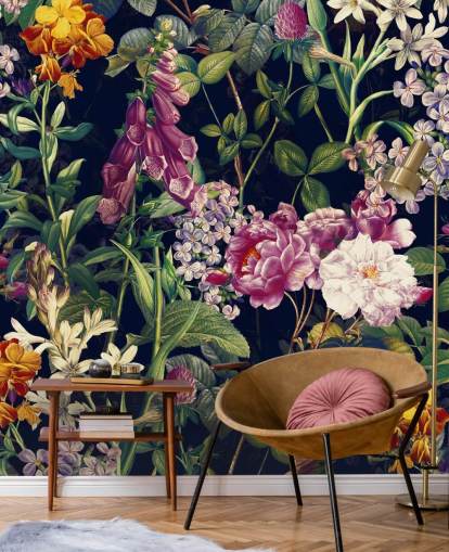 carta da parati fiori scuri con fiori gialli e viola