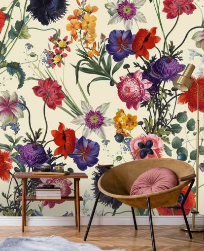 mooie bloemen op gebroken wit achtergrondbehang