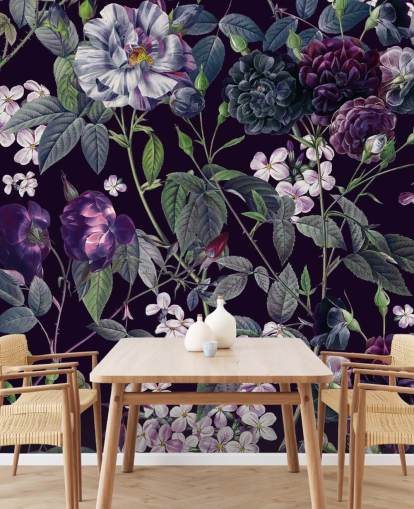 mørk lilla floral tapet