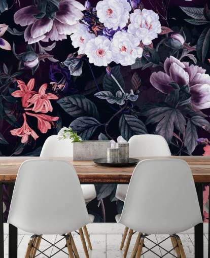 fleurs violet foncé avec des reflets blancs papier peint