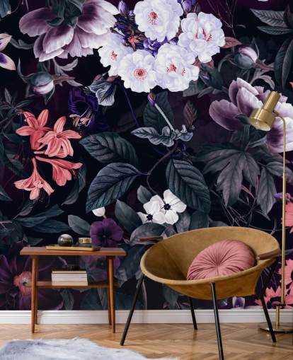 papel pintado de flores de color púrpura oscuro con reflejos blancos