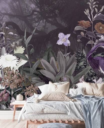 lila Blumen- und Reiher-Tapete