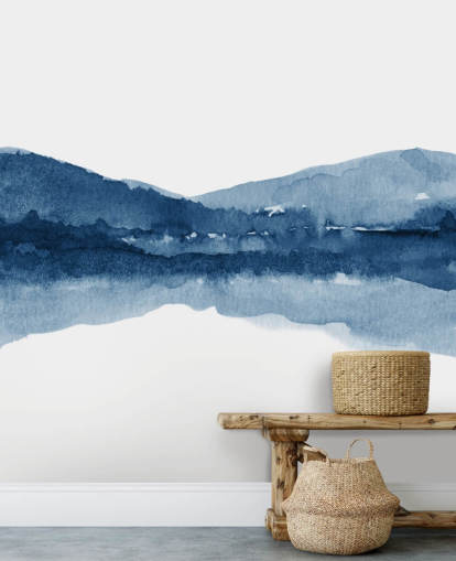 papel de parede abstrato azul e branco de montanha e lago