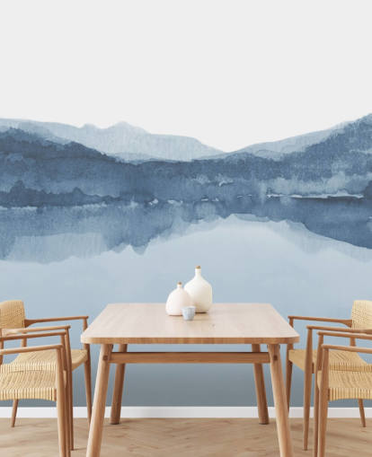blaue See- und Bergetapete