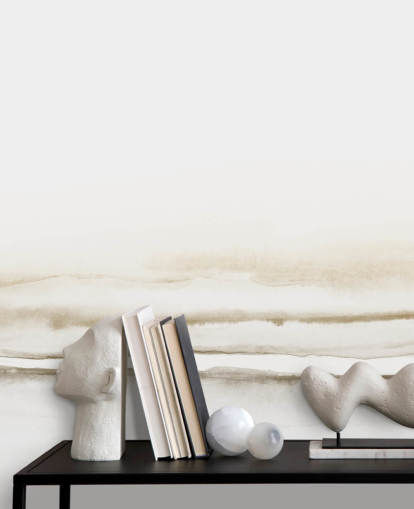 akvarelllandskap i myke beige toner tapet