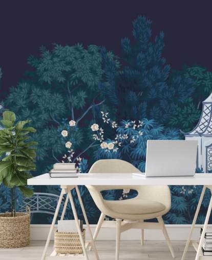 donkere chinoiserie behangmuurschildering genaamd Chinoiserie Garden at Night voor slaapkamers