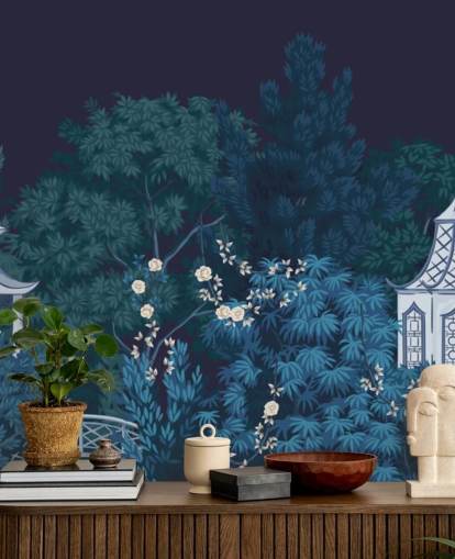 mural de papel de parede chinoiserie escuro chamado Chinoiserie Garden at Night para quartos