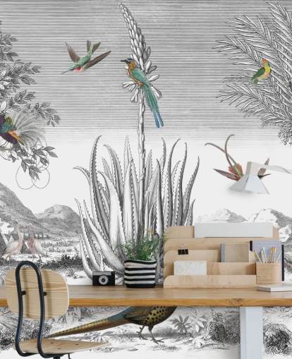 fondo blanco y negro con papel pintado de pájaros de colores