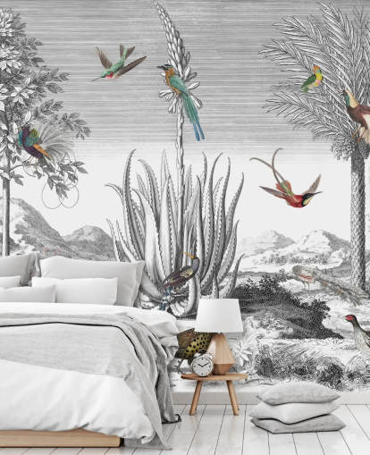 fondo blanco y negro con papel pintado de pájaros de colores