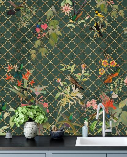 pássaros no fundo verde escuro estampado papel de parede