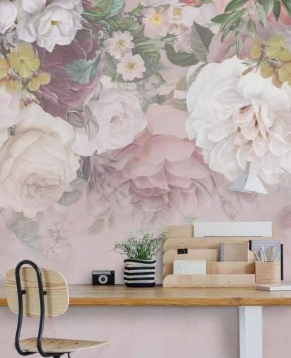 papel de parede flores rosa e esbranquiçado