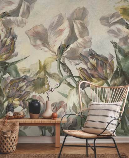 vintage stijl tulpen behangmuurschildering genaamd Antique Tulips van Marina Stupakova voor slaapkamers en woonkamers