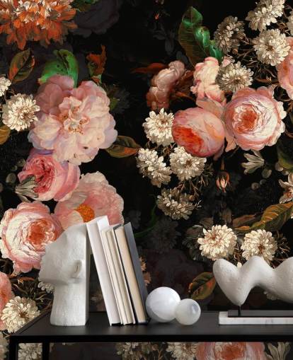 rosa Rosen auf dunklem Hintergrund