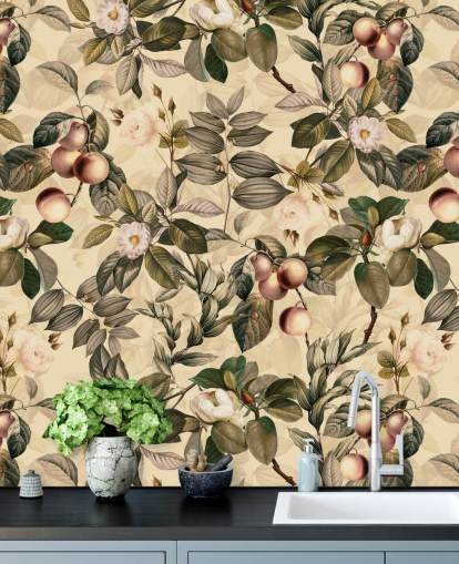 papel pintado de frutas y flores en tonos neutros