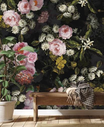 rosas cor de rosa e flores amarelas no papel de parede de fundo escuro rosas cor de rosa e flores amarelas no papel de parede de fundo escuro