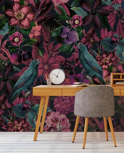 papier peint fleurs rose foncé et oiseaux verts