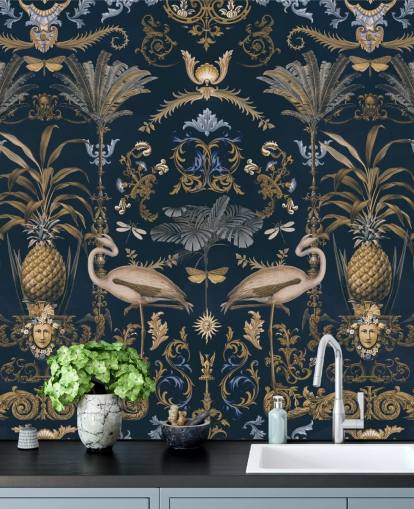 papier peint mural doré et bleu marine foncé appelé Ornamental Flamingo Blue pour les salons