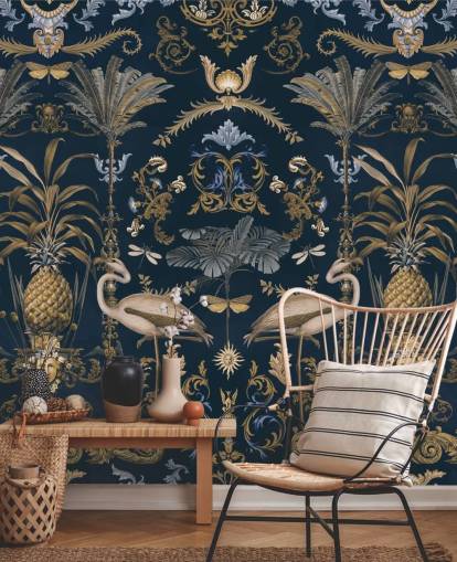 mural de papel pintado dorado cobrizo y azul marino oscuro llamado Ornamental Flamingo Blue para salas de estar