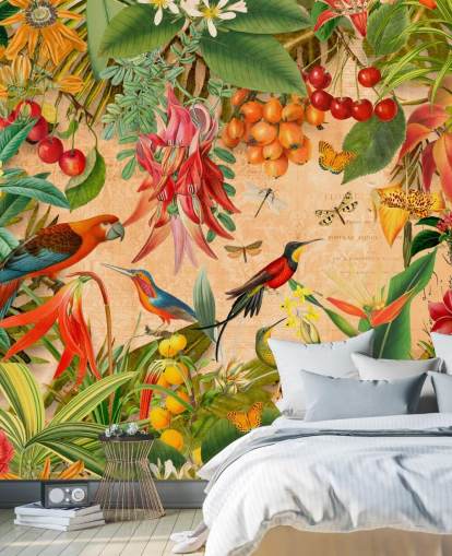 murale di carta da parati colorato con uccelli tropicali chiamato Tropical Summer Garden di Andrea Haase per bagni e cucine