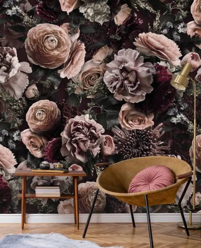 papel pintado floral rosa oscuro llamado Velveteen Flowers Dark Blush de Andrea Haase para dormitorios y salas de estar