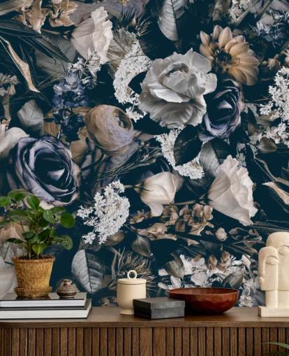 mural de papel pintado floral oscuro llamado Vintage Flower Meadow de Andrea Haase para dormitorios, salas de estar y comedores mural de papel pintado floral oscuro llamado Vintage Flower Meadow de Andrea Haase para dormitorios, salas de estar y comedores