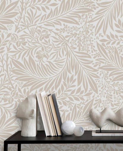 Tapete mit Rittersporn-Muster in Beige von William Morris