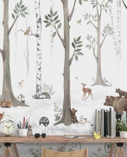 papel de parede branco, preto, verde sálvia com animais da floresta