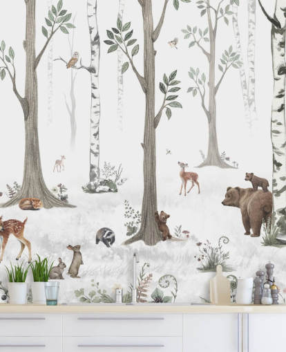 papel pintado blanco, negro, verde salvia con animales del bosque