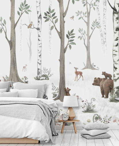 papel pintado blanco, negro, verde salvia con animales del bosque