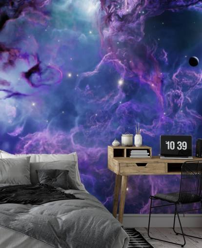Tiefviolette und dunkelblaue Weltraumnebeltapete