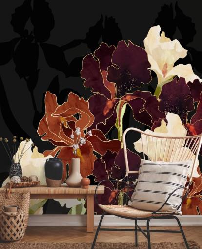 Sfondo nero con una miscela di fiori di iris viola, marroni e bianchi