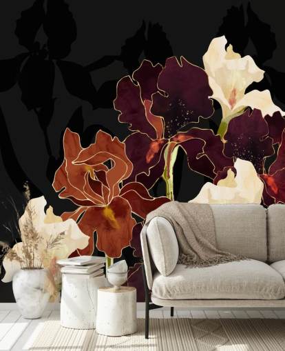 Fondo negro con una mezcla de flores de iris moradas, marrones y blancas