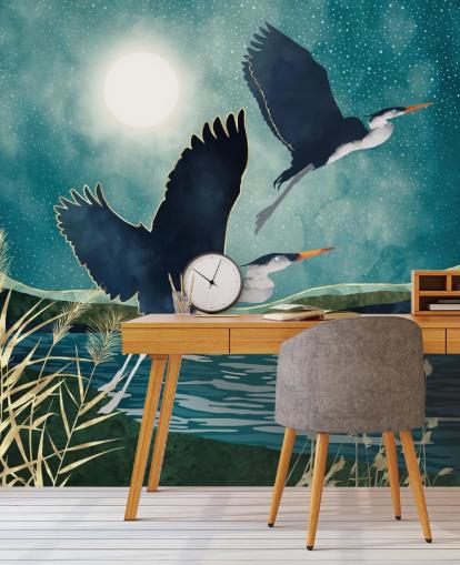 Navy hägrar som flyger över en blå flod med en turkos himmel