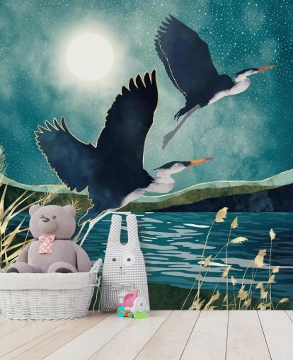 Navy hejrer flyver over en blå flod med en turquiose himmel