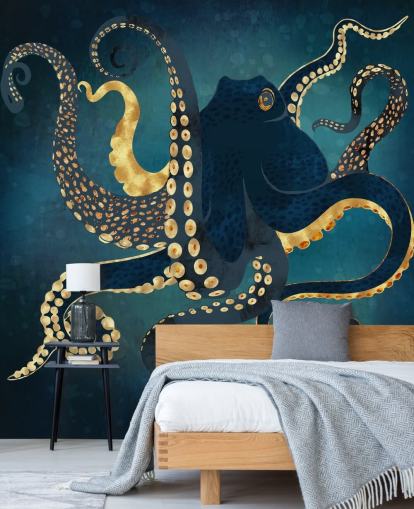 mural de papel de parede de polvo personalizável em azul marinho e dourado chamado Metallic Octopus IV da SpaceFrog Designs para banheiros