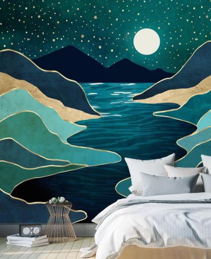 Luna su un fiume blu e le montagne