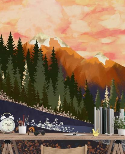 Rullende bakker med skovtræer og fjerne bjerge