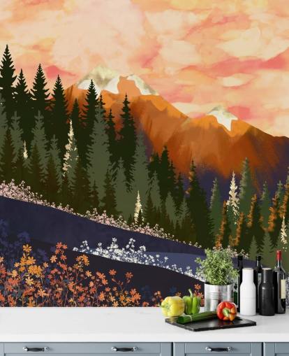 Dolci colline con alberi forestali e montagne lontane