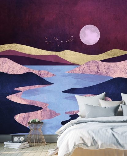Lune au-dessus d'un lac et de montagnes violets et bleus Lune au-dessus d'un lac et de montagnes violets et bleus