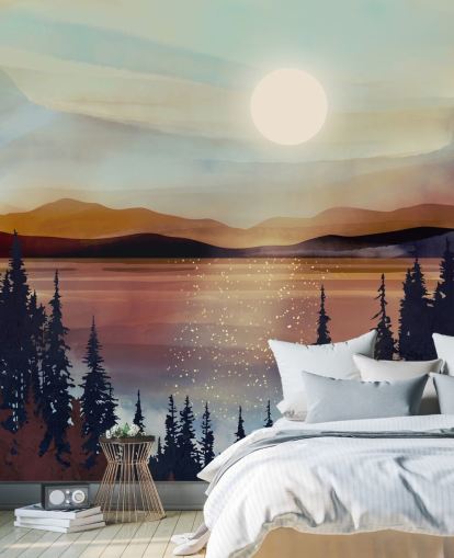 Pôr do sol sobre o lago de bronze e montanhas com árvores da floresta