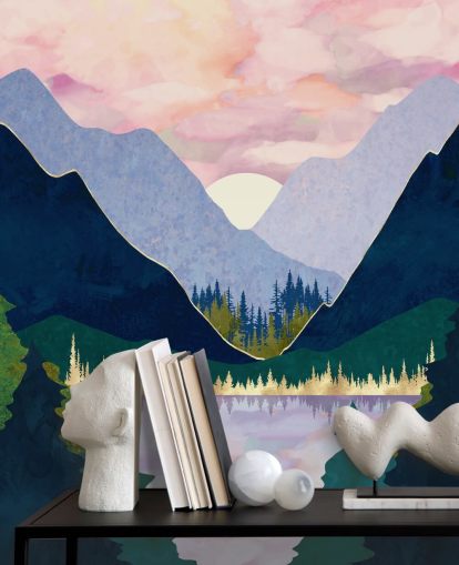 montagnes violettes et bleues près d'un lac au coucher du soleil