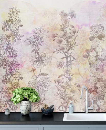 Getekende bloemenstrepen gekleurd met pastelroze aquareltinten Getekende bloemenstrepen gekleurd met pastelroze aquareltinten