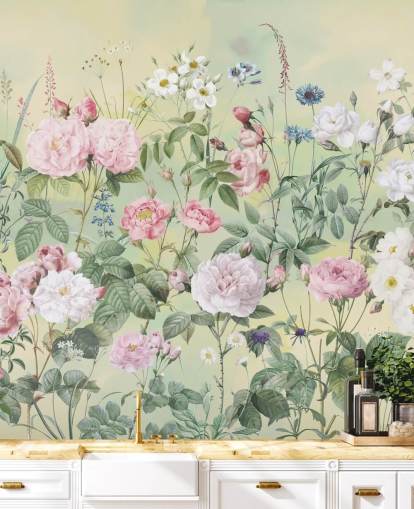 Pastel pink og hvide blomster på en creme baggrund