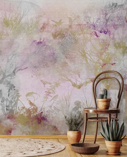 Fond violet clair avec des arbres violets, verts et rouges dans un style aquarelle Fond violet clair avec des arbres violets, verts et rouges dans un style aquarelle