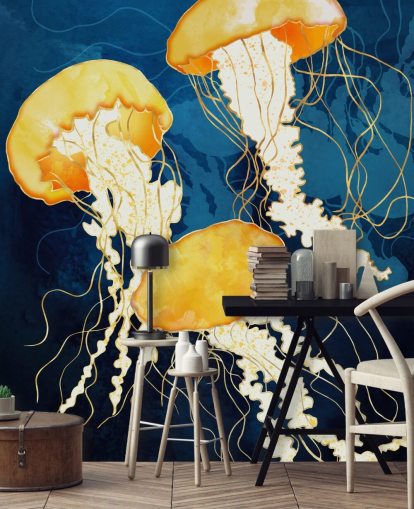 Sfondo nero e blu con meduse galleggianti gialle