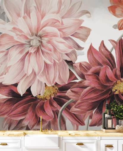 Grandi fiori rossi e rosa su sfondo bianco e grigio Grandi fiori rossi e rosa su sfondo bianco e grigio