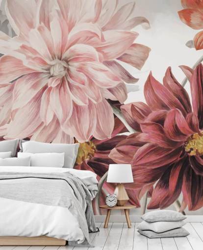 Grandes flores vermelhas e rosa em um fundo branco e cinza