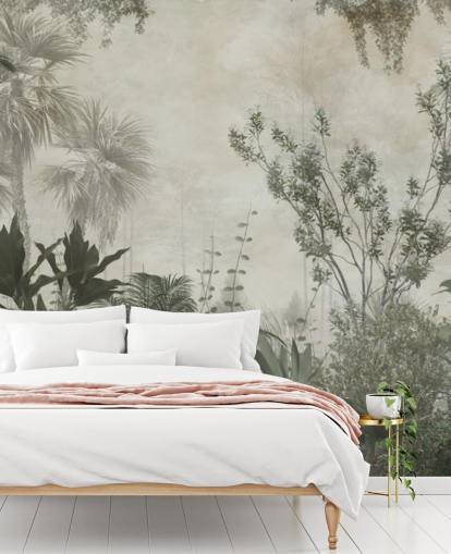 Palme tropicali verde scuro in una giungla con una carta da parati con cielo beige chiaro Palme tropicali verde scuro in una giungla con una carta da parati con cielo beige chiaro